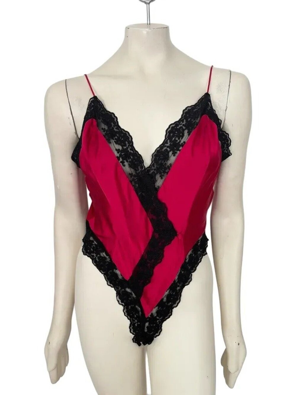VTG VICTORIA'S SECRET Gold Label Silk Lace Teddy Red Black Coquette Vampy SZ M